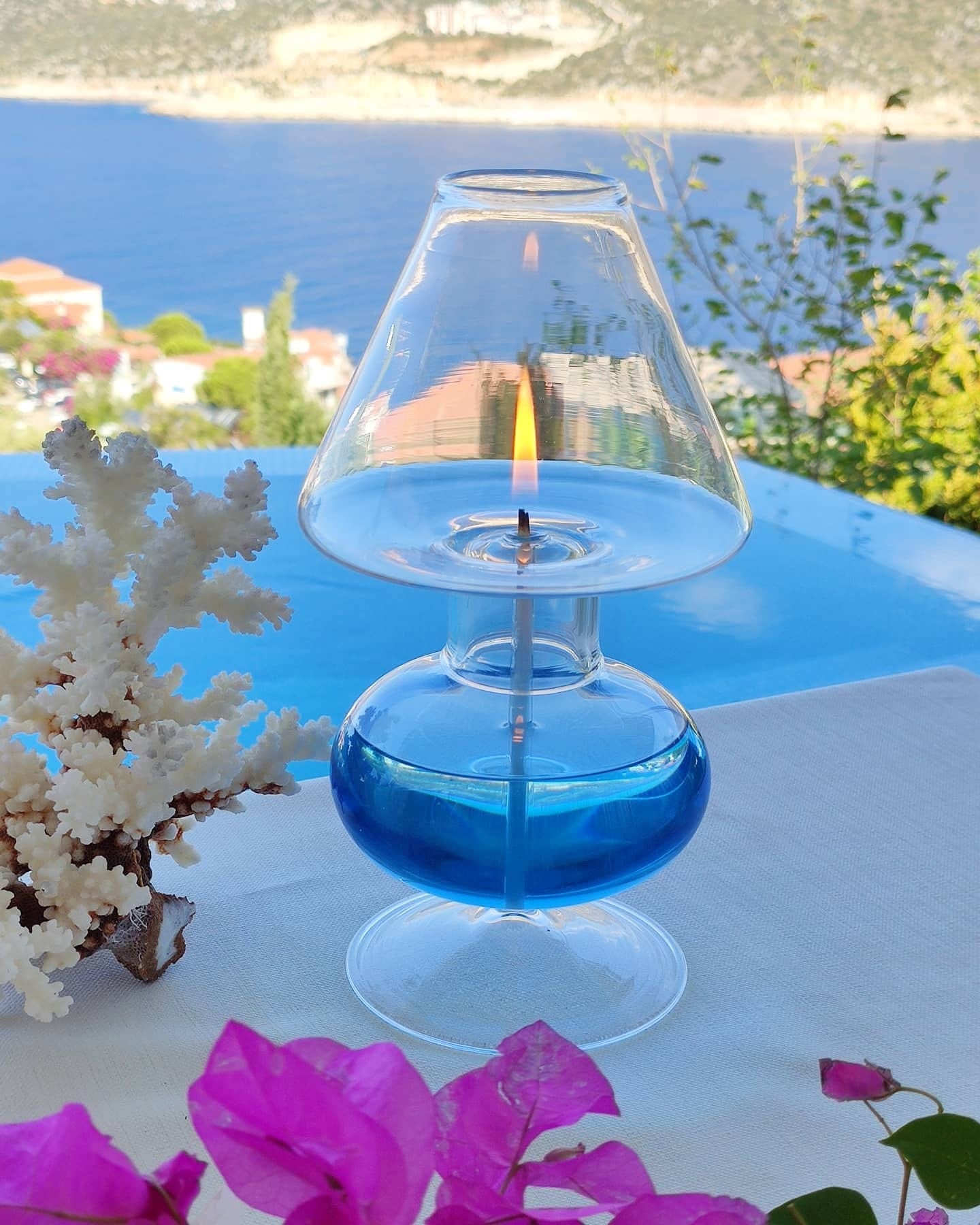 Quem Luxe Handmade Glass Oil Lampshade with Glass Wick for Indoor and Outdoor, Modern Glass Decor for Home and Office.